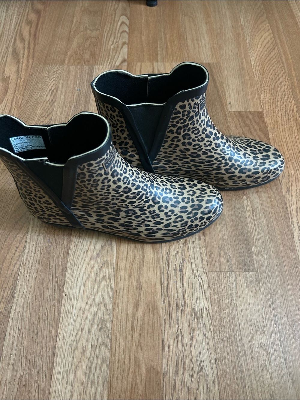 London Fog Leopard Print Ankle Rain Boots - Black & Tan.Size 10
